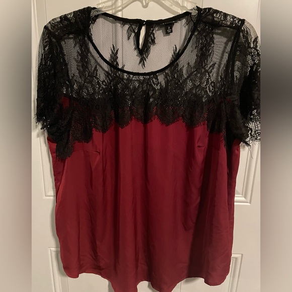 Torrid plus size blouse size 2 - Picture 2 of 3